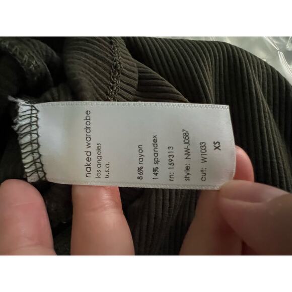NWOT Naked Wardrobe Women's Snatched AF Sleeveless Romper Olive Green Size S - Picture 9 of 10